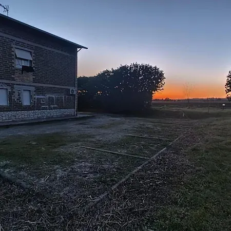 Il Laghetto 2 아파트 *