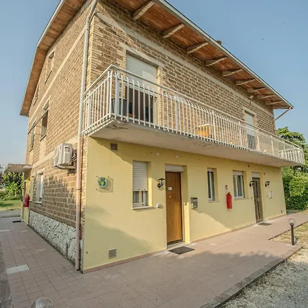 Il Laghetto 2 *